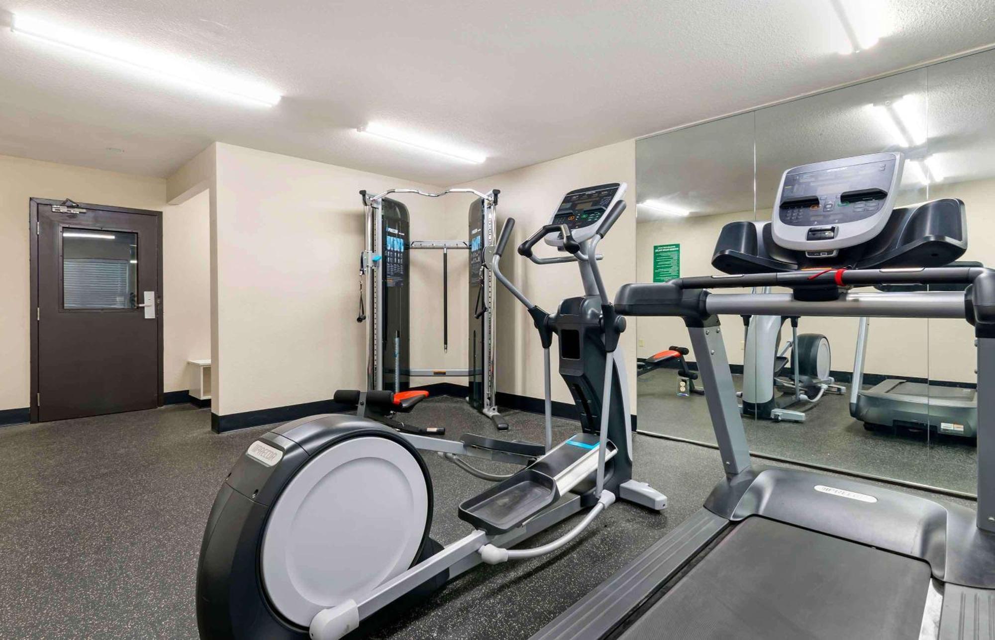 Extended Stay America Suites - Kansas City - Airport Exteriör bild