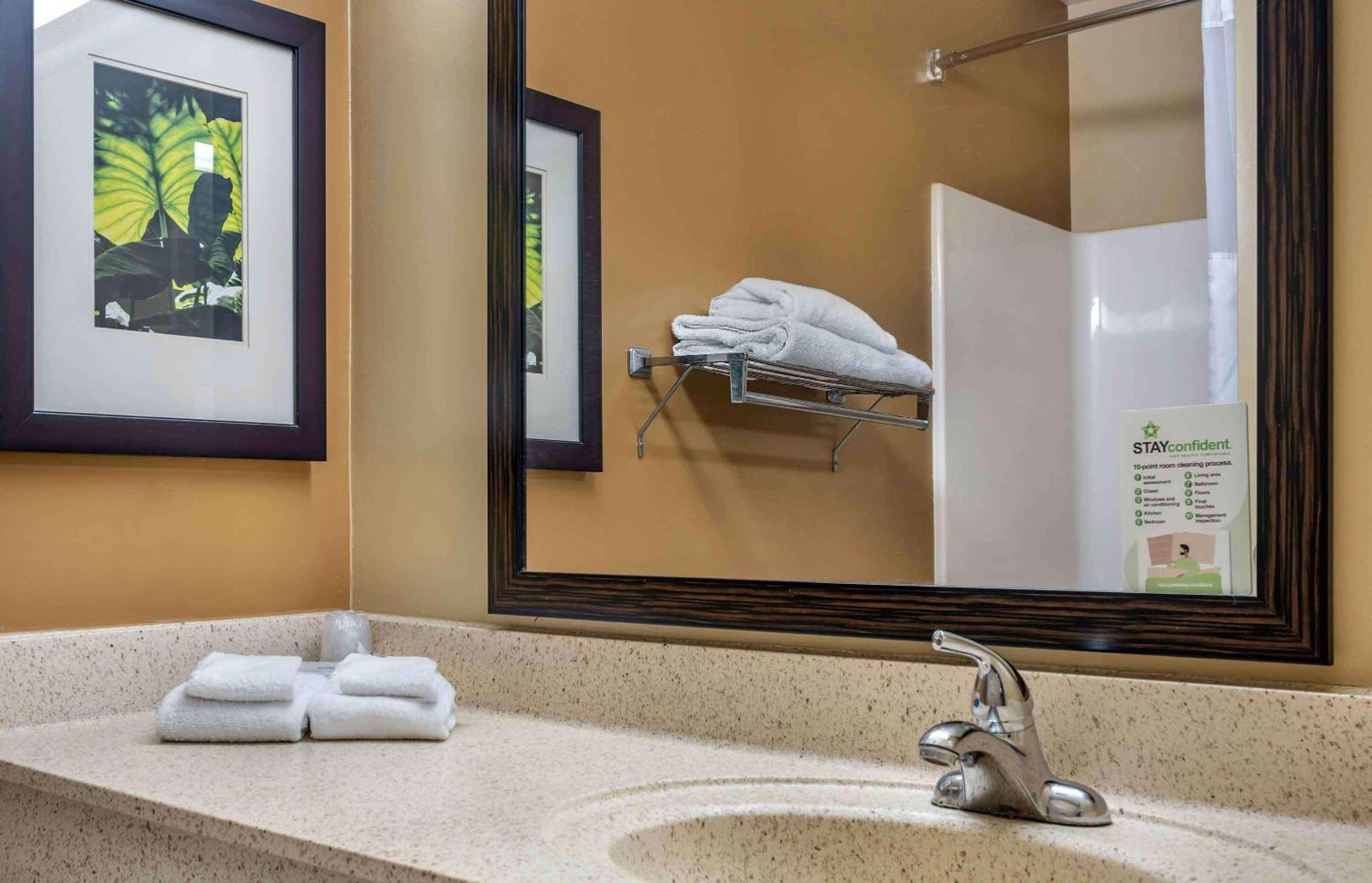 Extended Stay America Suites - Kansas City - Airport Exteriör bild