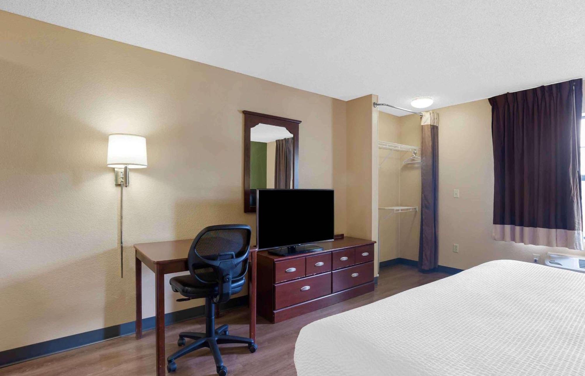 Extended Stay America Suites - Kansas City - Airport Exteriör bild
