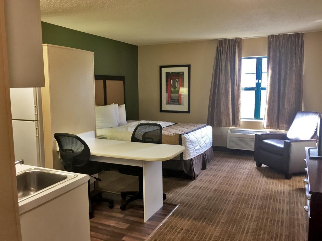 Extended Stay America Suites - Kansas City - Airport Exteriör bild