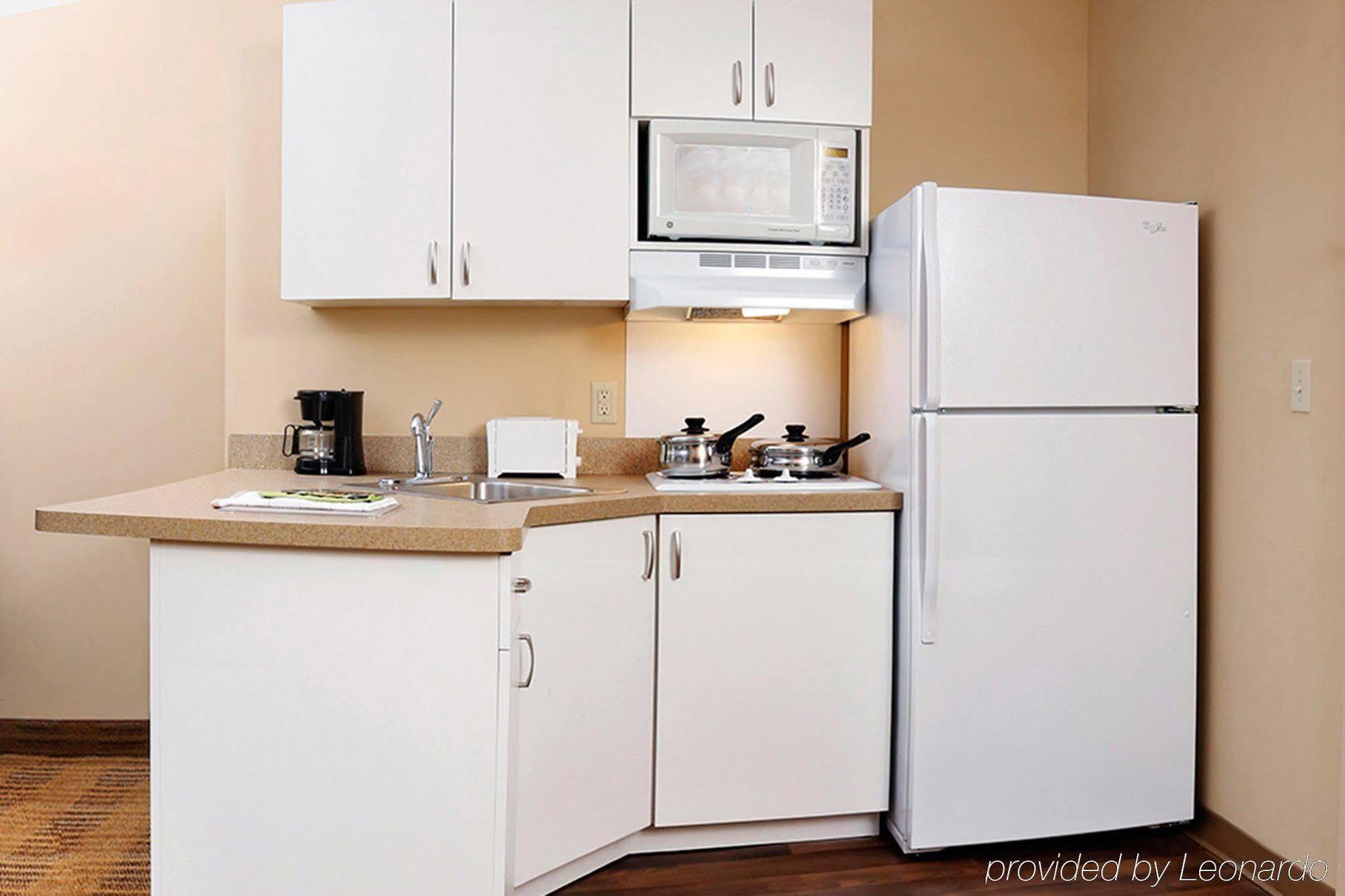 Extended Stay America Suites - Kansas City - Airport Exteriör bild